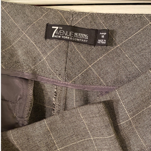 NY&Co Gray Glenn Plaid Pant Perfect for Work - Picture 5 of 6